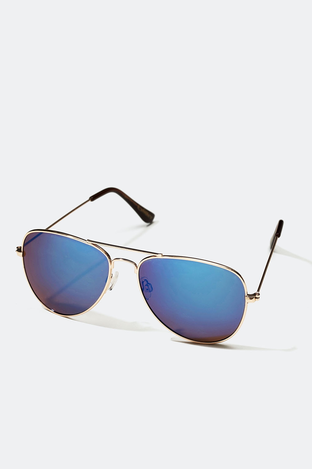 Pilot solglasögon med blåtonade linser i gruppen Accessoarer / Solglasögon hos Glitter (176001047400)