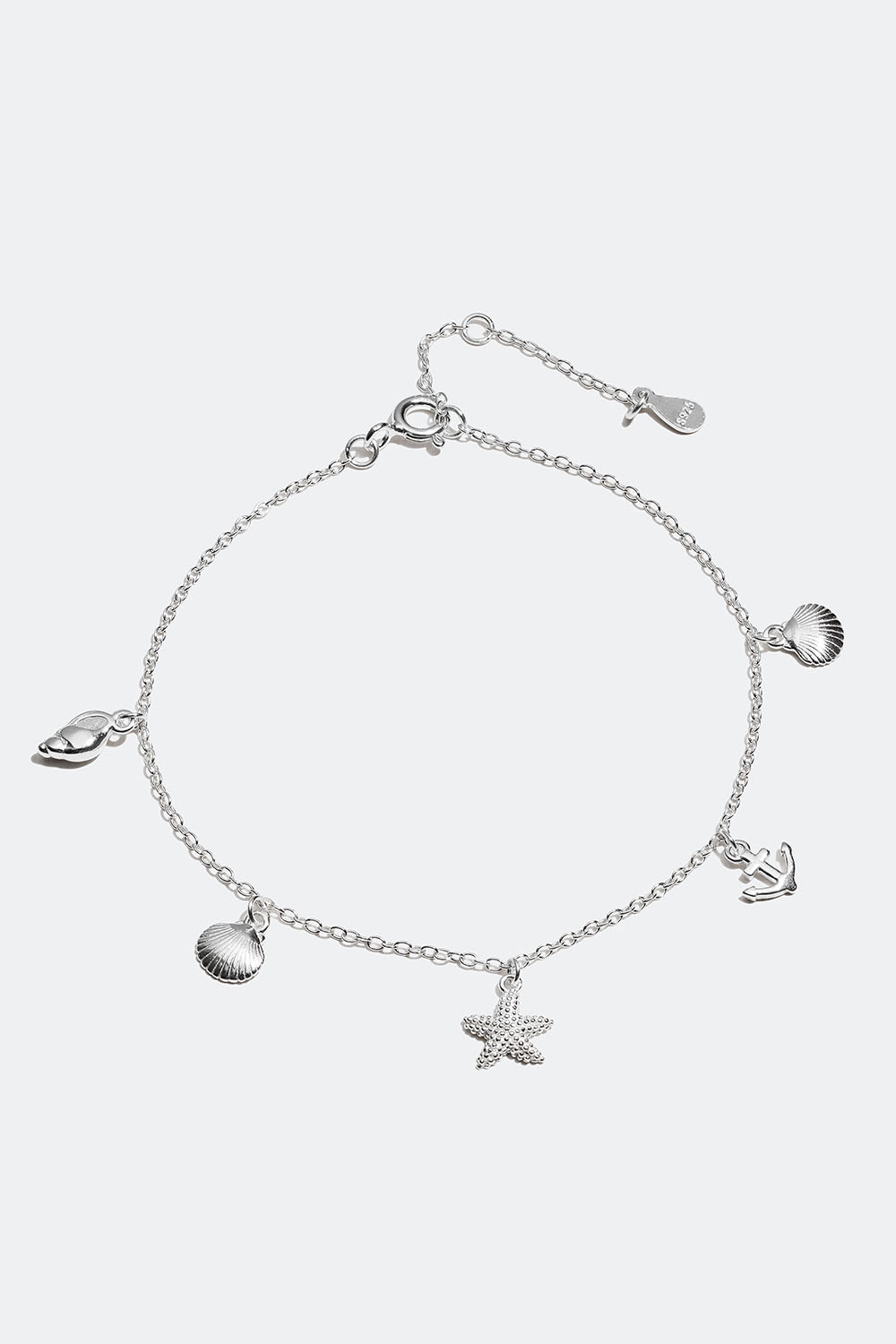 Armband i äkta silver med med snäckor, sjöstjärna och ankare i gruppen Äkta silver / Silverarmband hos Glitter (551000591001)