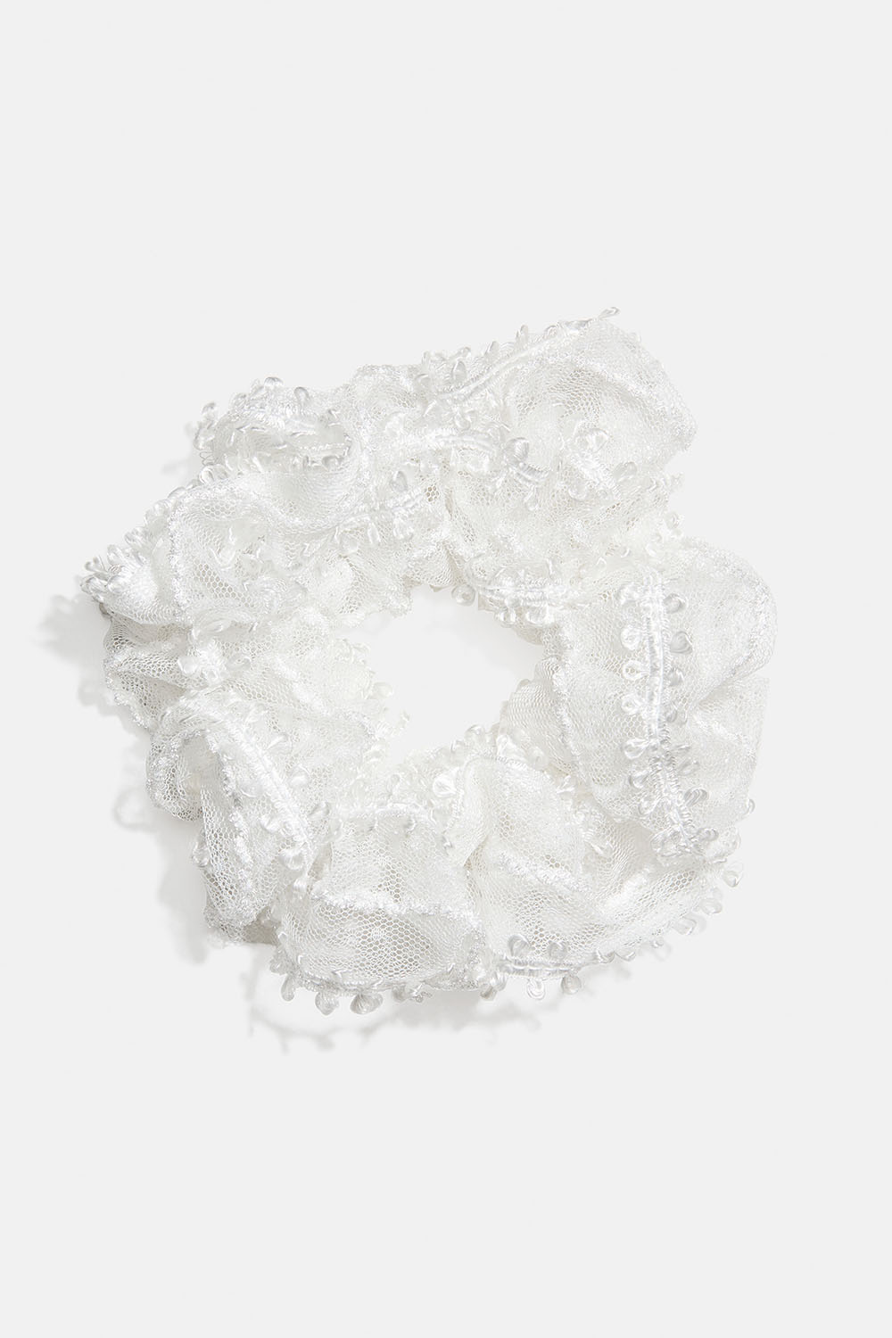 Stor vit scrunchie med spetstyg